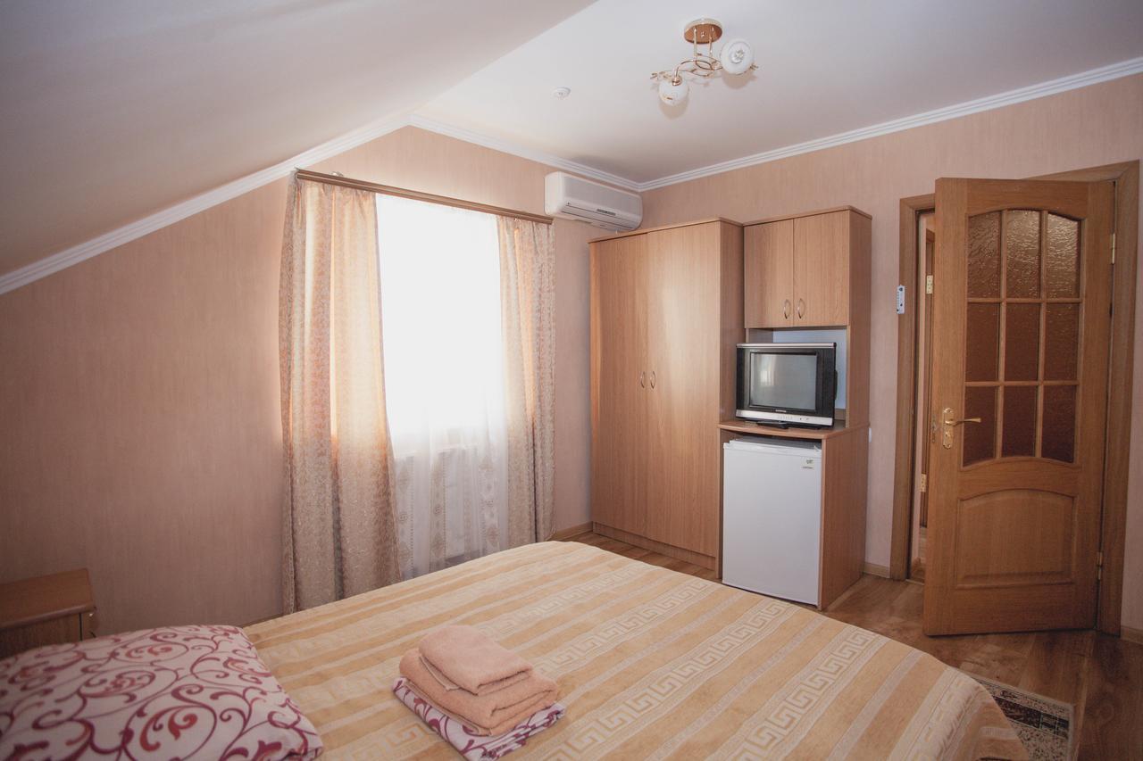 Smerichka Hotel Polyana  Ngoại thất bức ảnh